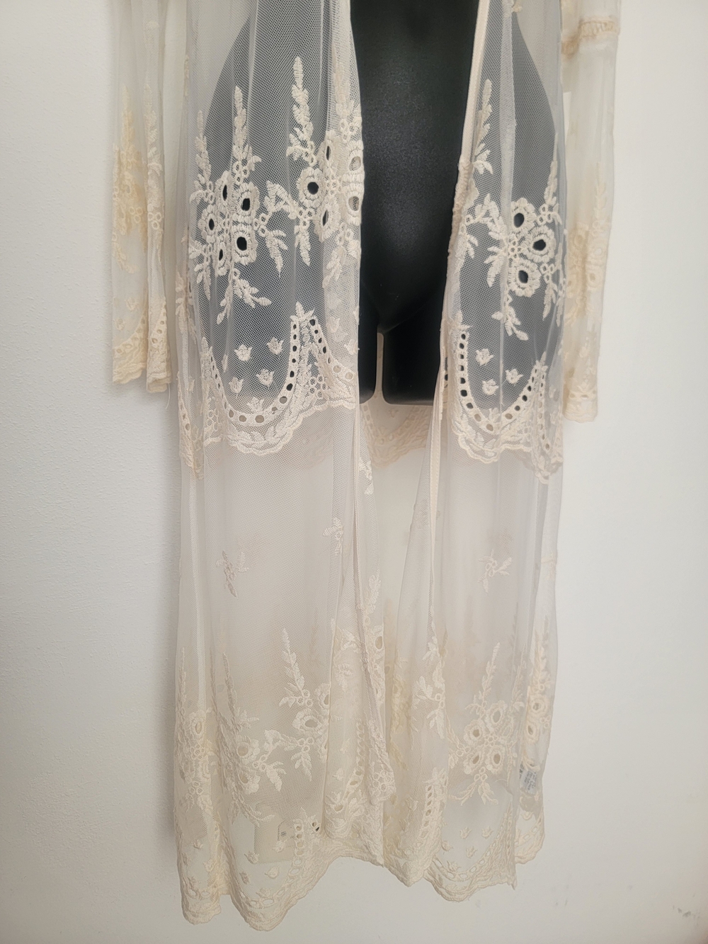 Sheer Lace Embroidered Long Robe - Cream - Picture 3 of 4
